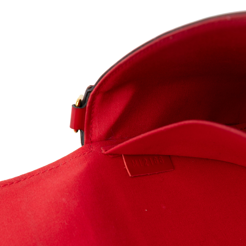 Pre-Loved Louis Vuitton Monogram Vernis Pochette Felicie - Picture 6 of 8